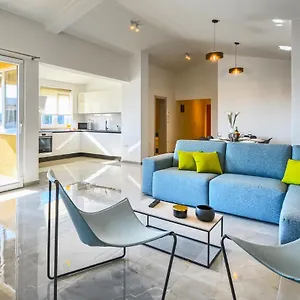  Apartment Macuka- New And Luxury, Near